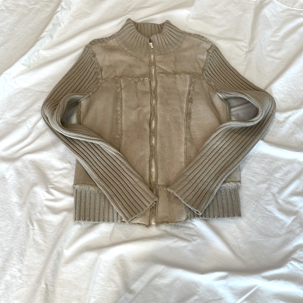 J. J. Basics Tan Mixed Fabric Zip Up. Large